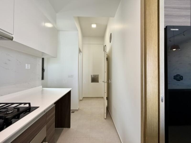 The Terrace Condominium For Sale at S$ 1,990,000 | PropertyGuru Singapore - Kitchen & Household Shelter & WC