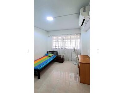 For Rent - 30A Holland Close