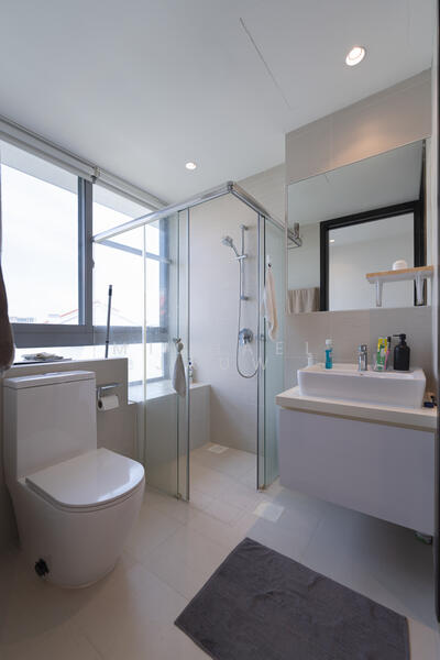Everitt Edge, 83 Joo Chiat Place, 2 Bedrooms, 646 sqft, Apartment For Rent, by Michael Jauw, 500047874 - Bathroom - PropertyGuru.com.sg