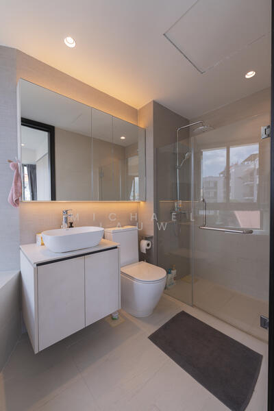 Everitt Edge, 83 Joo Chiat Place, 2 Bedrooms, 646 sqft, Apartment For Rent, by Michael Jauw, 500047874 - Bathroom - PropertyGuru.com.sg