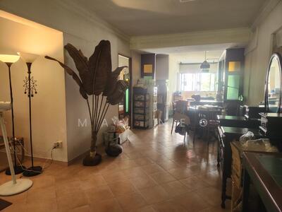 For Sale - 611 Clementi West Street 1