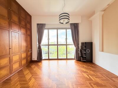 For Sale - The Bayshore