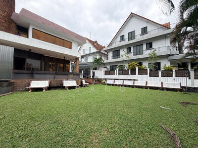 For Sale - Hillview Garden Estate