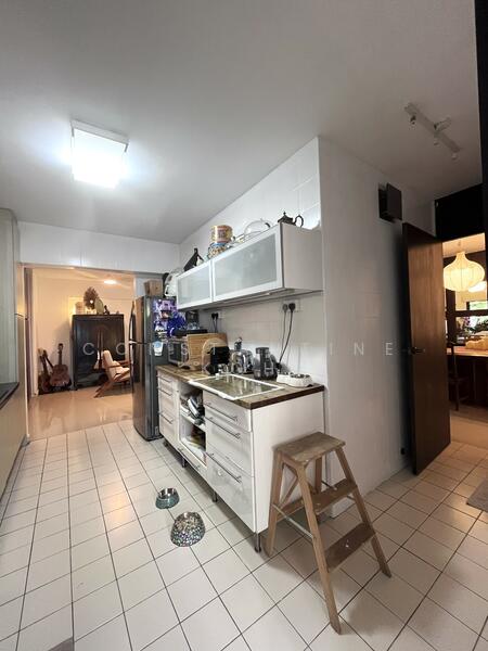 298D Compassvale Street, 298D Compassvale Street, 4 Bedrooms, 1,442 sqft, HDB Flat For Rent, by Constantine Koh, 500047927 - Kitchen - PropertyGuru.com.sg