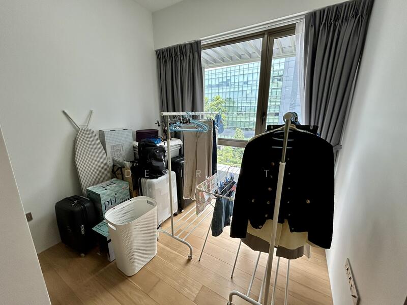 The Reef at King's Dock Condominium For Sale at S$ 1,800,000 | PropertyGuru Singapore - Fits Queen sized Bed