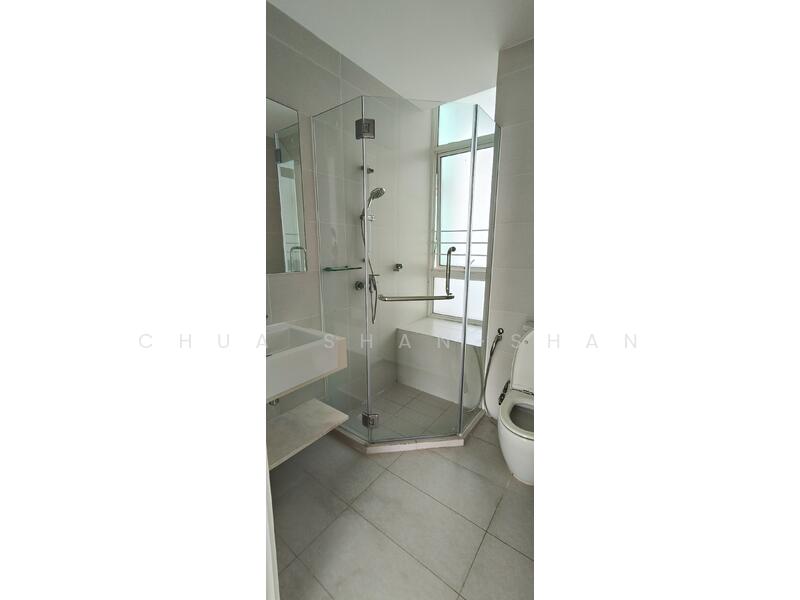 The Cascadia, 939 Bukit Timah Road, 2 Bedrooms, 1,916 sqft, Condominium For Rent, by Chua Shan-Shan, 500047945 - Common Bathroom  - PropertyGuru.com.sg