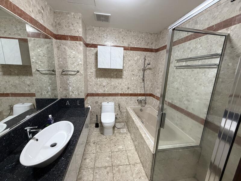 Maple Woods, 985 Bukit Timah Road, Room Rental, 150 sqft, Condominium For Rent, by Alson Seah, 500047946 - Master Bathroom - PropertyGuru.com.sg