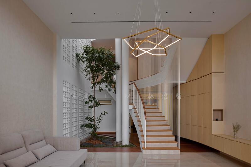 For Sale - Serangoon Gardens. Move-In Condition. Freehold 3-Storey Terrace. Newly TOP