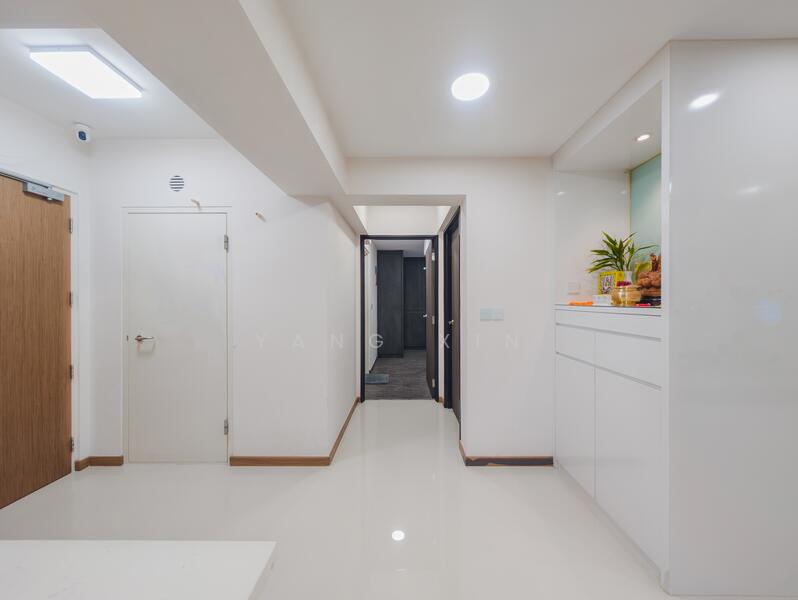 102B Bidadari Park Drive HDB Flat For Sale at S$ 1,140,000 | PropertyGuru Singapore - Foyer