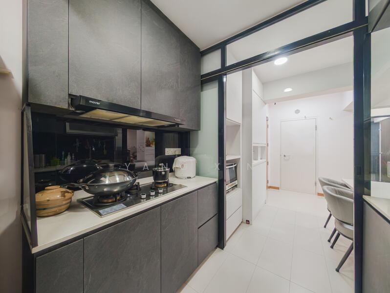 102B Bidadari Park Drive HDB Flat For Sale at S$ 1,140,000 | PropertyGuru Singapore - Kitchen