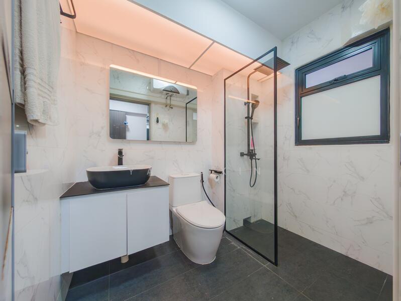 102B Bidadari Park Drive HDB Flat For Sale at S$ 1,140,000 | PropertyGuru Singapore - Master Bathroom