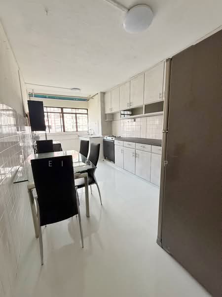 708 Clementi West Street 2, 708 Clementi West Street 2, 3 Bedrooms, 980 sqft, HDB Flat For Sale, by Eileen Yap, 500047995 - Kitchen - PropertyGuru.com.sg