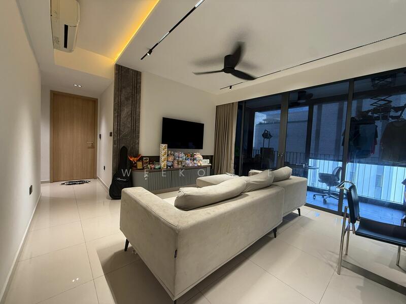 Twin Fountains Executive Condominium For Sale at S$ 1,499,000 | PropertyGuru Singapore - Living Room