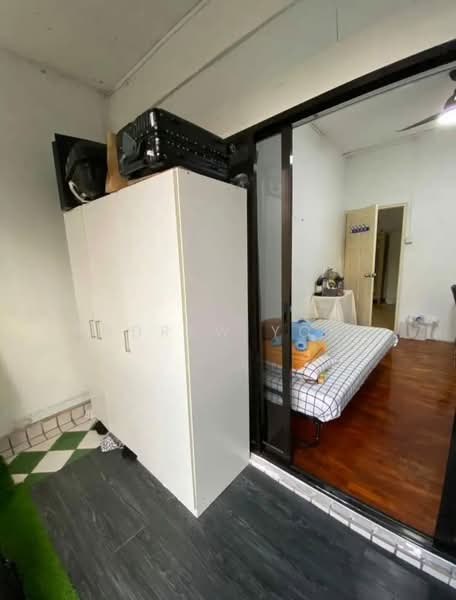 Cavenagh Gardens, 69 Cavenagh Road, Room Rental, 150 sqft, Apartment For Rent, by Andrew Yong, 500048033 - Bedroom - PropertyGuru.com.sg