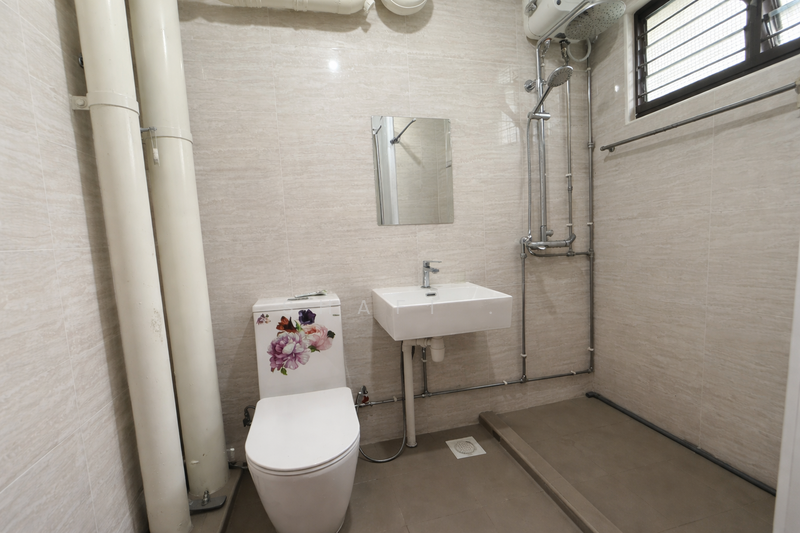 For Sale - 542 Hougang Avenue 8