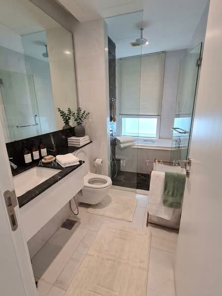 Reflections at Keppel Bay, 3 Keppel Bay View, 3 Bedrooms, 1,905 sqft, Condominium For Rent, by Angelyn Tan, 500048080 - Bathroom - PropertyGuru.com.sg