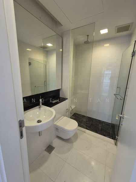 Reflections at Keppel Bay, 3 Keppel Bay View, 3 Bedrooms, 1,905 sqft, Condominium For Rent, by Angelyn Tan, 500048080 - Bathroom - PropertyGuru.com.sg