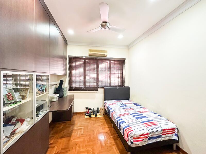 lim tua tow road, , 5 Bedrooms, 3,000 sqft, Corner Terrace For Rent, by Desiree T, 500048090 - Bedroom - PropertyGuru.com.sg