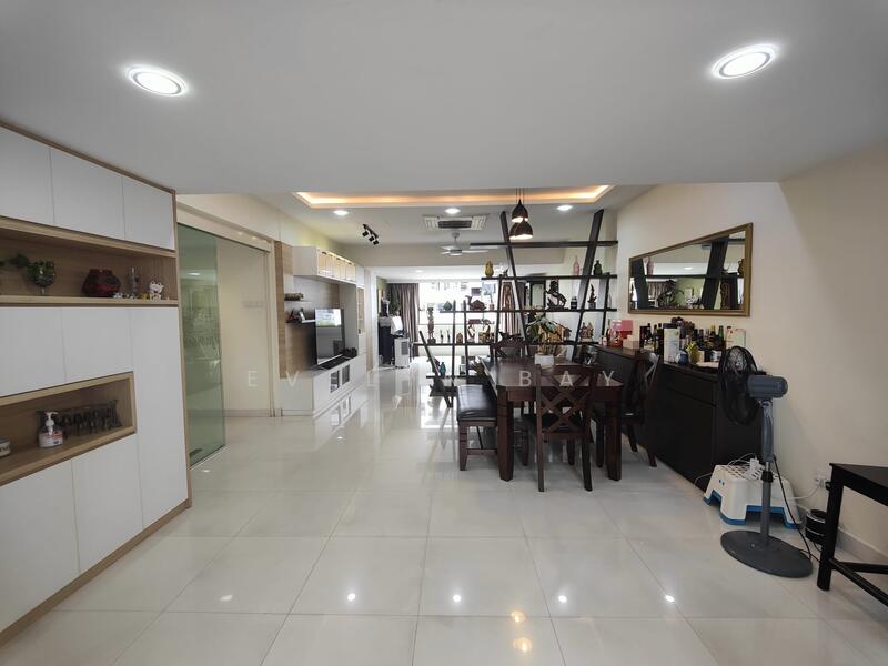 Bedok Court, 295 Bedok South Avenue 3, 3 Bedrooms, 2,411 sqft, Condominium For Rent, by Evelyn Bay, 500048126 - Dining Room - PropertyGuru.com.sg