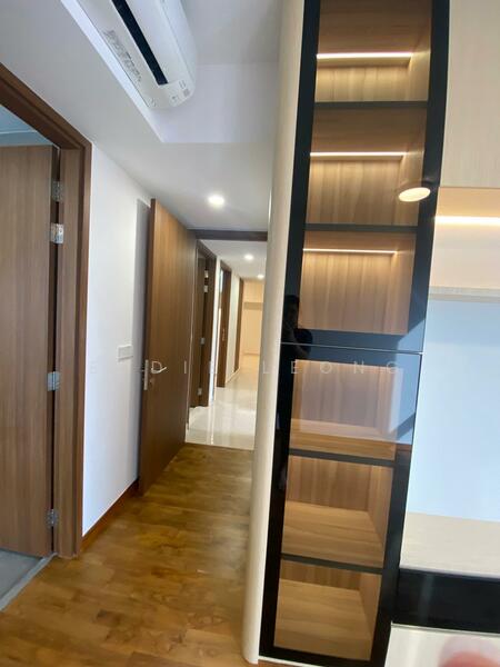 Stirling Residences, 23 Stirling Road, 3 Bedrooms, 980 sqft, Condominium For Rent, by Eddie Leong, 500048175 - Corridor - PropertyGuru.com.sg