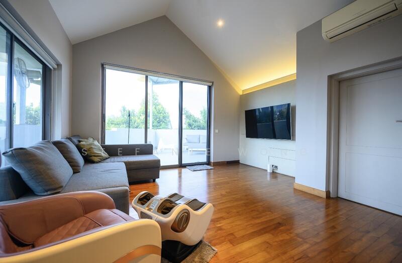 The Chancery Residence Cluster House For Sale at S$ 4,150,000 | PropertyGuru Singapore - Living Room