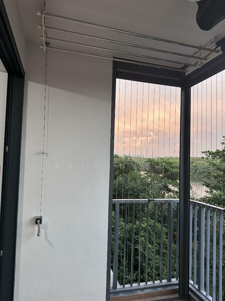 Kingsford Waterbay Condominium For Sale at S$ 1,050,000 | PropertyGuru Singapore - Balcony