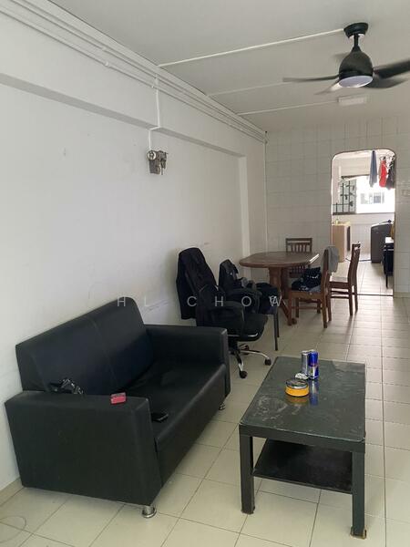 For Rent - 879 Tampines Avenue 8