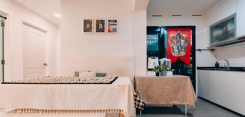 233C Sumang Lane HDB Flat For Sale at S$ 630,000 | PropertyGuru Singapore - Kitchen