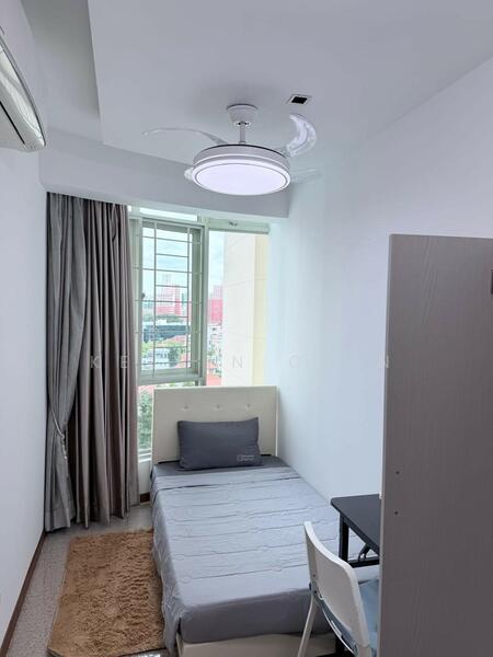 Queens, 10 Stirling Road, Room Rental, 80 sqft, Condominium For Rent, by Kelvin Chin, 500048220 - Bedroom - PropertyGuru.com.sg