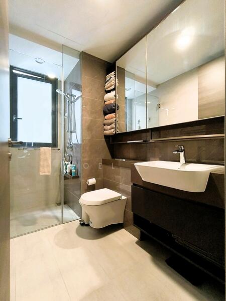 The Florence Residences Condominium For Sale at S$ 2,690,000 | PropertyGuru Singapore - Bathroom