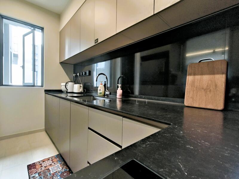 The Florence Residences Condominium For Sale at S$ 2,690,000 | PropertyGuru Singapore - Kitchen