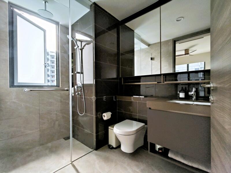 The Florence Residences Condominium For Sale at S$ 2,690,000 | PropertyGuru Singapore - Bathroom