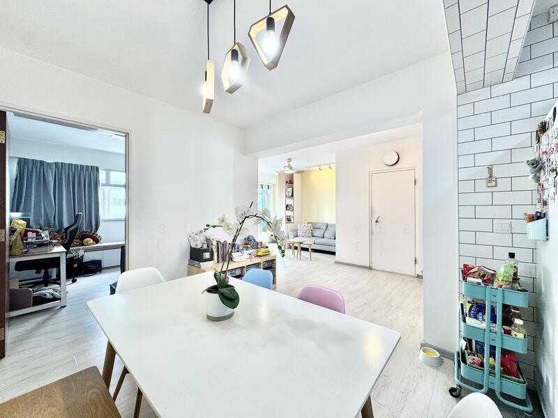 For Sale - 166B Yung Kuang Court