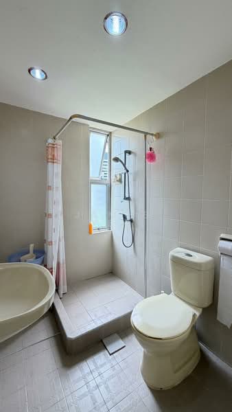 Pandan Valley Condominium For Sale at S$ 4,000,000 | PropertyGuru Singapore