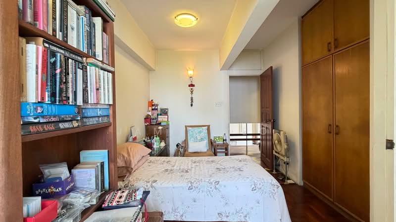 Pandan Valley Condominium For Sale at S$ 4,000,000 | PropertyGuru Singapore