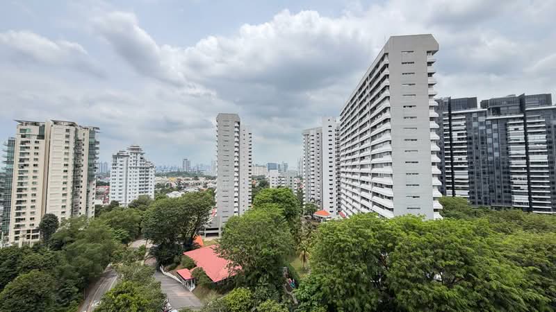 Pandan Valley Condominium For Sale at S$ 4,000,000 | PropertyGuru Singapore