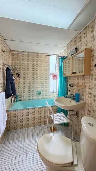 Pandan Valley Condominium For Sale at S$ 4,000,000 | PropertyGuru Singapore