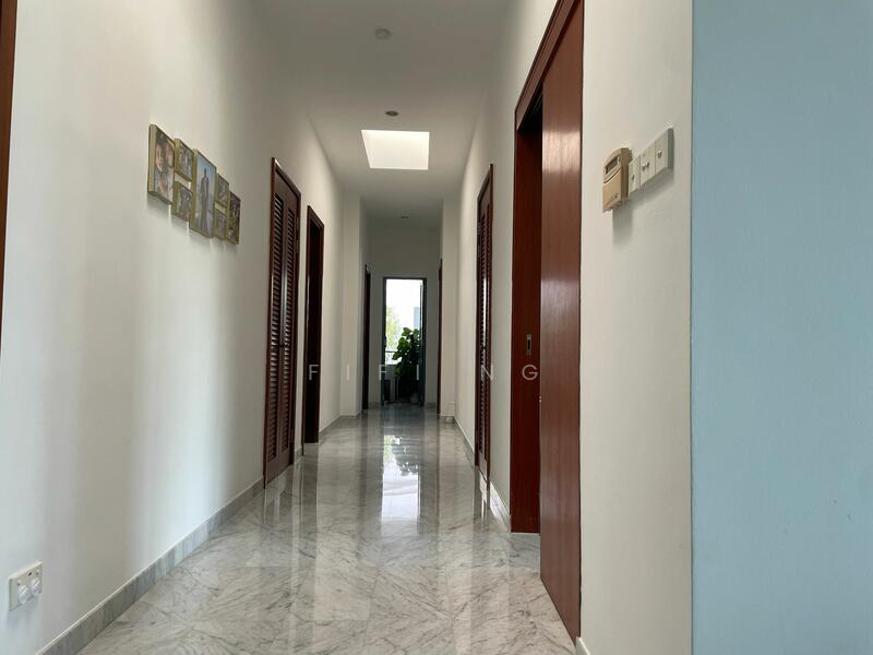 Parc Stevens, 27 Stevens Drive, 4 Bedrooms, 2,411 sqft, Condominium For Rent, by FiFi Ng, 500048316 - Corridor - PropertyGuru.com.sg