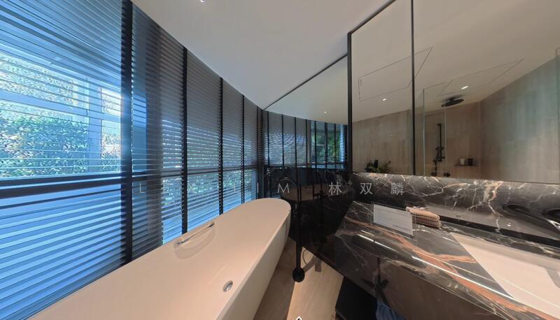 Newport Residences Apartment For Sale at S$ 8,280,000 | PropertyGuru Singapore - Bathroom