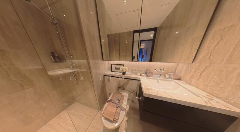 Newport Residences Apartment For Sale at S$ 8,280,000 | PropertyGuru Singapore - Bathroom