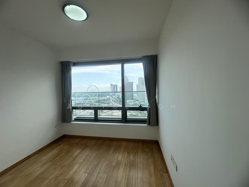 Concourse Skyline, 300 Beach Road, 4 Bedrooms, 2,120 sqft, Condominium For Rent, by Joyyce Goh, 500048372 - View - PropertyGuru.com.sg
