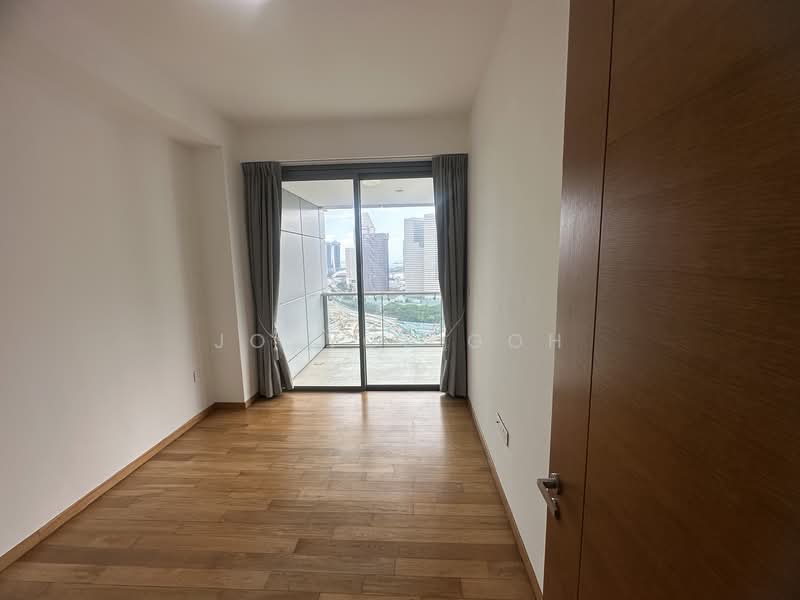 Concourse Skyline, 300 Beach Road, 4 Bedrooms, 2,120 sqft, Condominium For Rent, by Joyyce Goh, 500048372 - View - PropertyGuru.com.sg