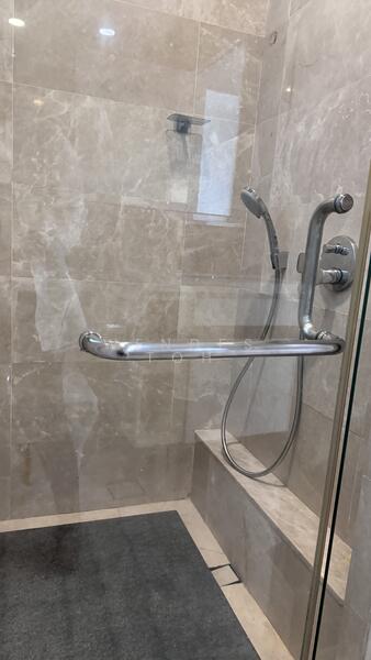 Kingsford Hillview Peak Condominium For Sale at S$ 1,380,000 | PropertyGuru Singapore