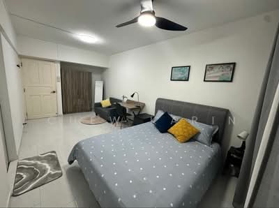 For Rent - People's Park Complex