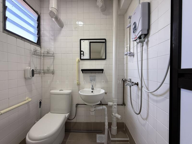 For Rent - 427 Bedok North Road