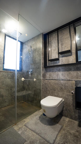 120 Grange Condominium For Sale at S$ 1,590,000 | PropertyGuru Singapore - Bathroom