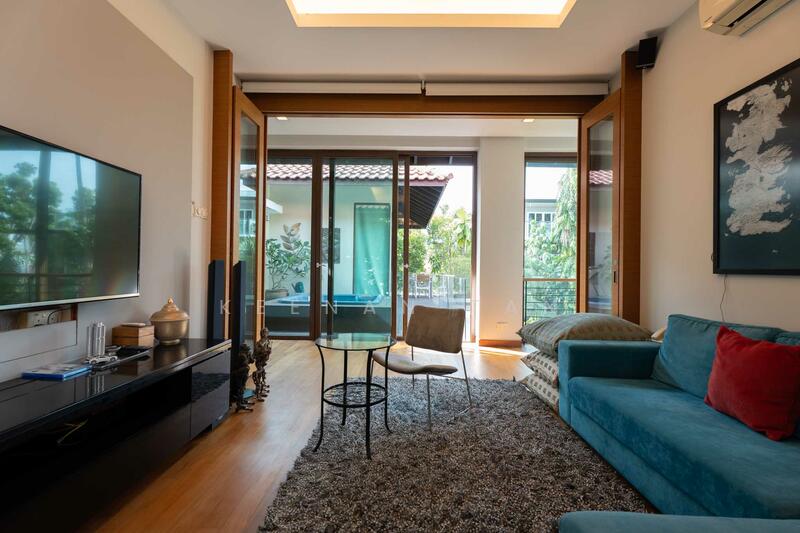 Toh Estate, Toh Crescent, Toh Drive, 7 Bedrooms, 5,136 sqft, Bungalow House For Sale, by Keenan Tan, 500048458 - Second floor Living Area - PropertyGuru.com.sg