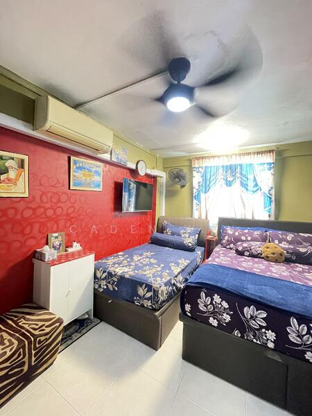 96 Commonwealth Crescent HDB Flat For Sale at S$ 365,000 | PropertyGuru Singapore - Bedroom
