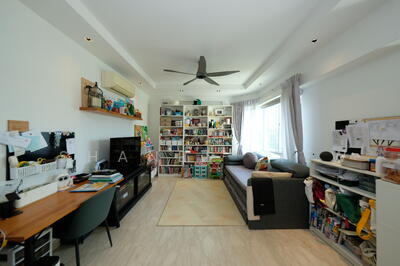 For Sale - The Tropica