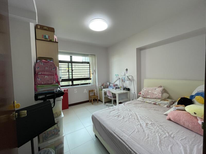 For Sale - 28C Dover Crescent